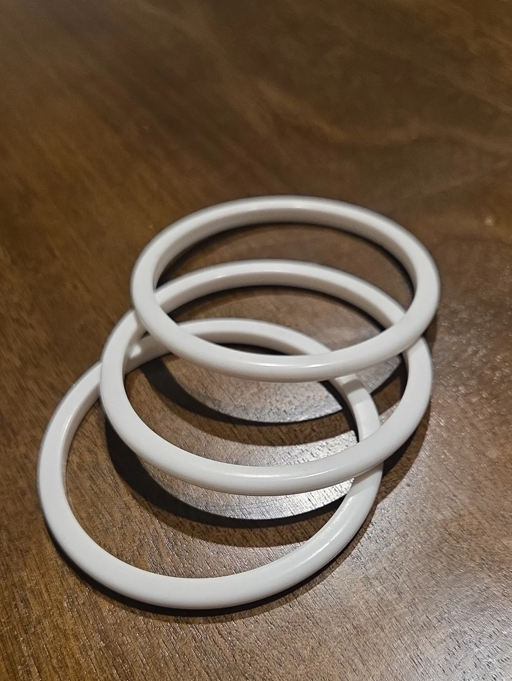 SET OF 3 WHITE BANGLE BRACELETS